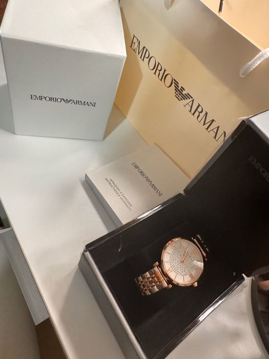 Vând ceas Emporio Armani 1100 lei