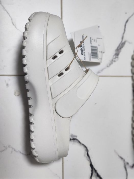 Adidas Crocs original