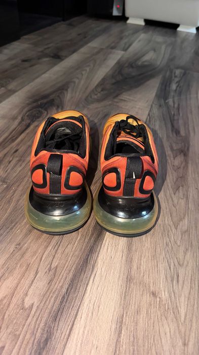 Nike Air Max 720 Sunrise
