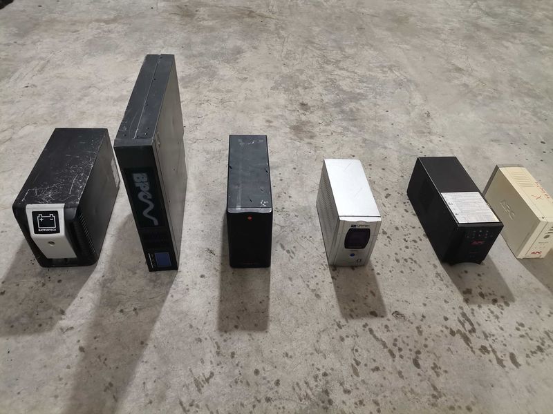 UPS  -  ЛОТ 2 - НЕработещи