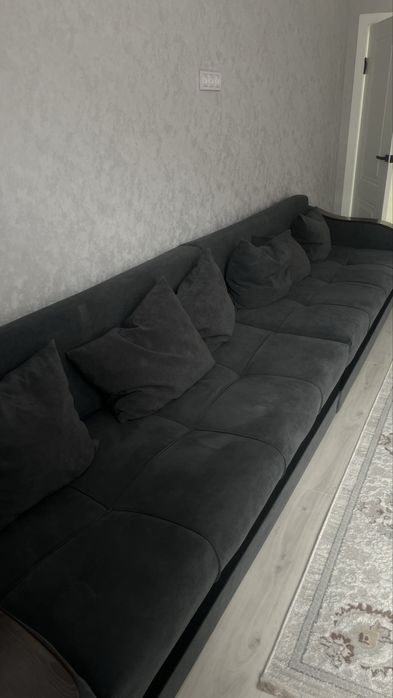 Диван срочно продается