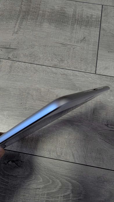 продава се ipad mini 5 256GB