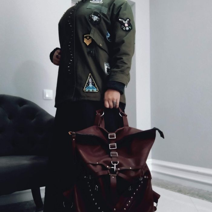 Кожаный рюкзак в тематическом стиле