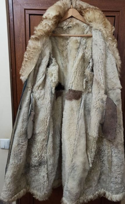 Продавам дамски кожух