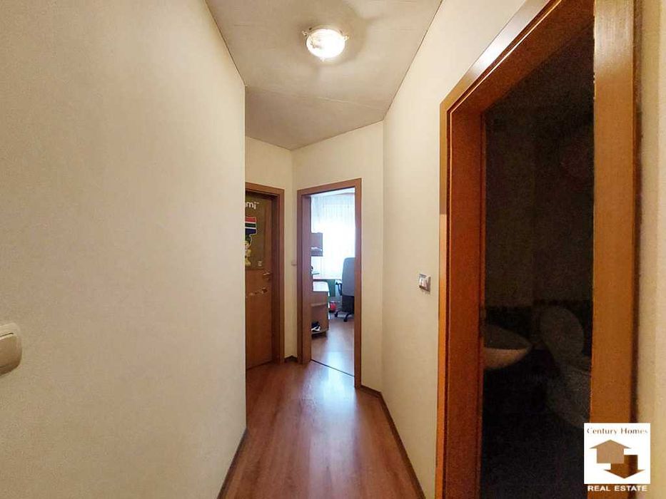 Продава се Многостаен апартамент в Велико Търново, Център - 184 кв.м за 2256 €/кв.м - Снимка #18
