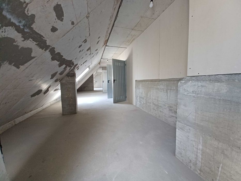 Продава се Склад в Варна, Възраждане 2 - 160 кв.м за 719 €/кв.м - Снимка #10