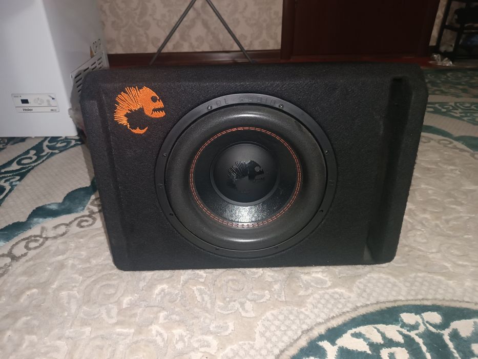 Сабвуфер PIRANHA