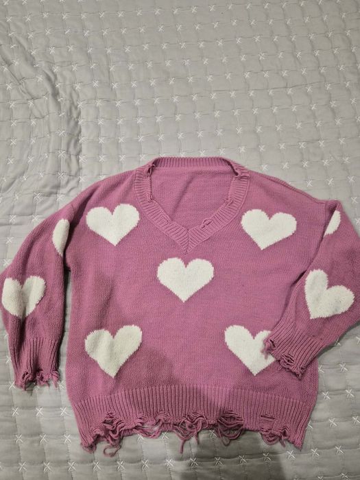 Лот дамски пуловери – различни стилове