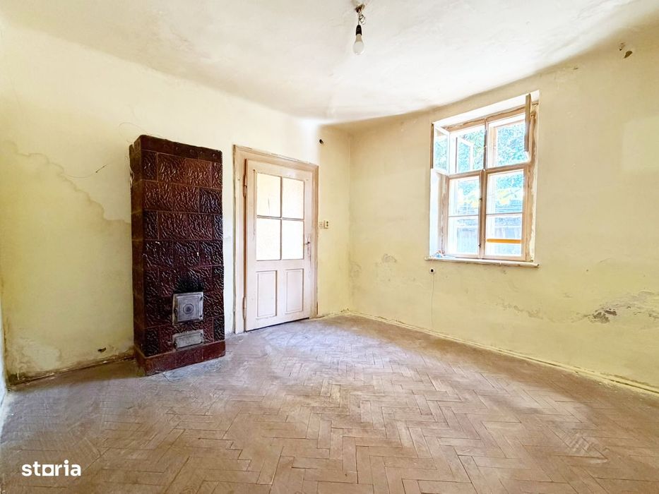 Apartament cu 1 cameră la curte – central