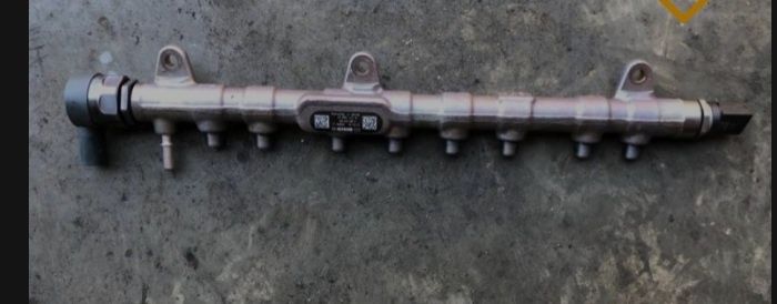 Rampa injectoare 3.0d 231/234cp Seria 3/5/7/X3/X5 E60/E66/E65/E70/E61