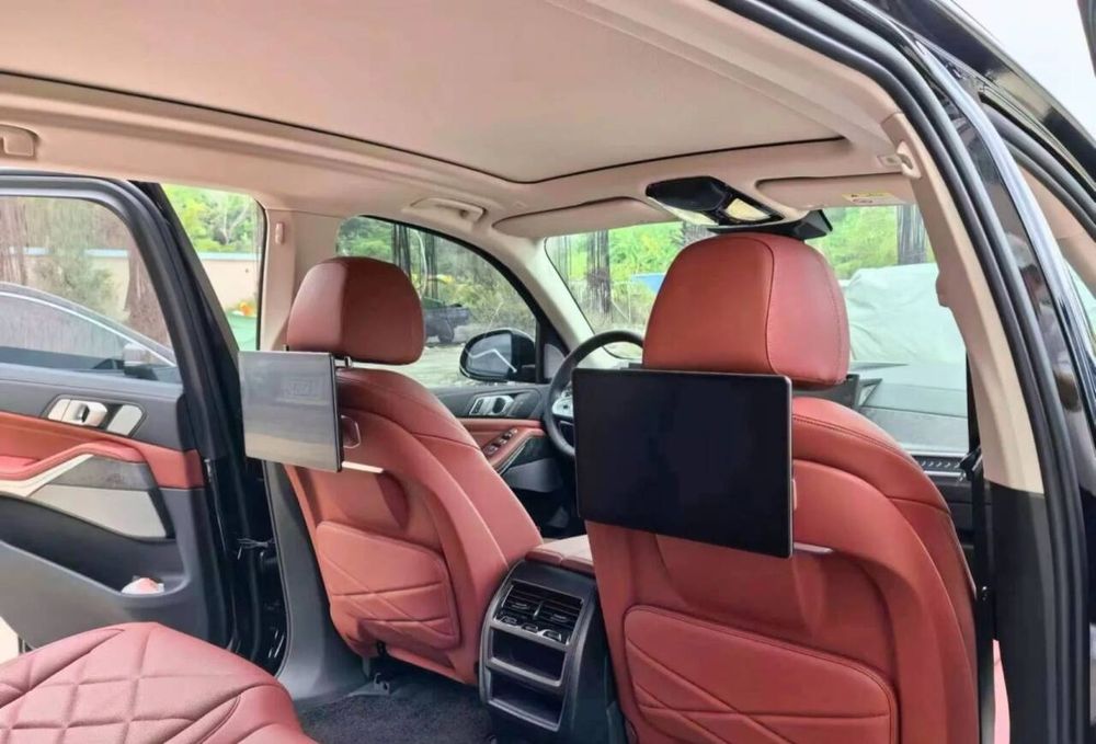 Монитори за задни седалки BMW G-serie комплект 2 броя