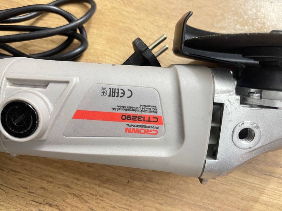 Продам комплект электроинструментов: