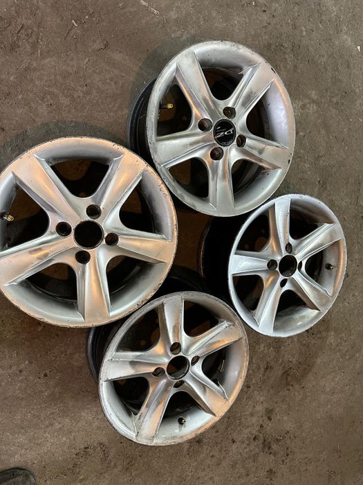 R14 PCD 4*98 Комплект легкосплавных дисков