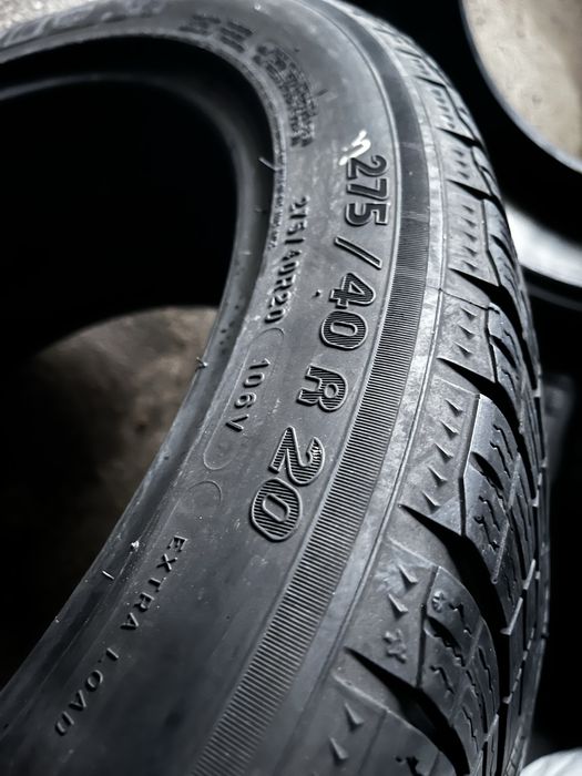 275/40/20-два баллона