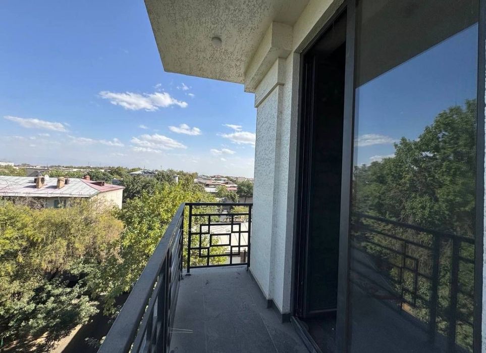 КОРОБКА,2/5/7 Ялангач,Кафе Бухара,,корзинка,Ширин базарчик,47 м2