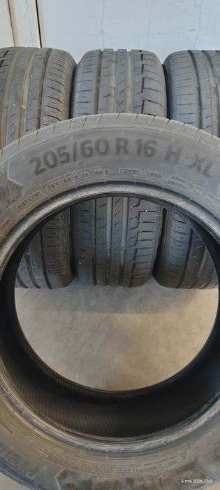 Anvelope Vară 205/60/R16 4 bucati. 200 lei bucata.