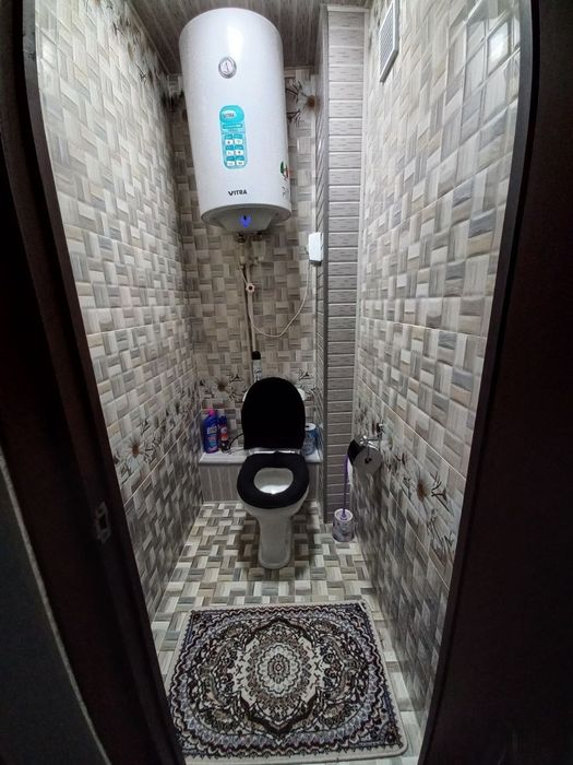 Uy sotiladi shaxar markazida