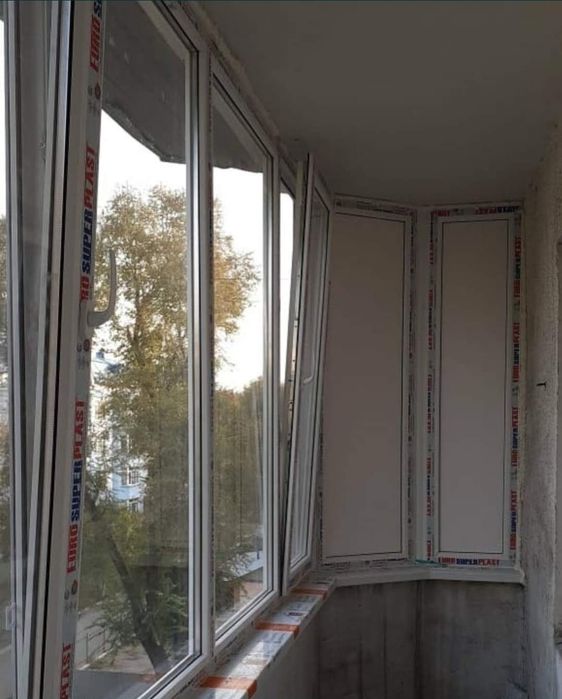 Пластиковые окона , двери, витражи.