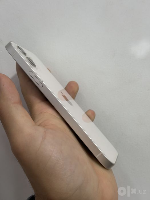 Iphone 12 radnoy