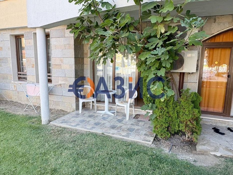 Продава се Двустаен апартамент в к.к. Слънчев бряг - 49 кв.м за 948 €/кв.м - Снимка #12