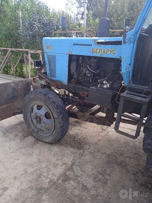 mtz 80 sotiladi.