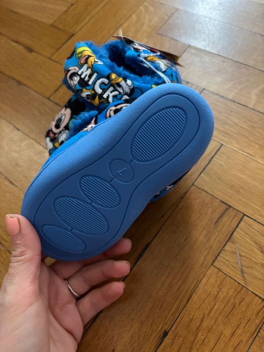 Детски вътрешни обувк