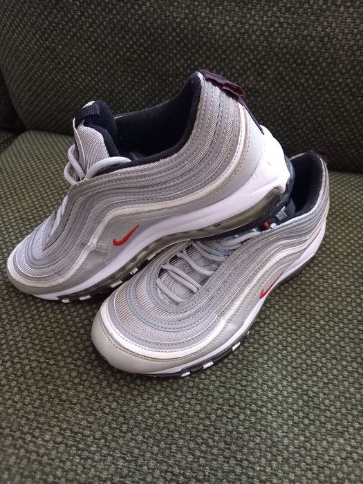 Кроссовки универсальные