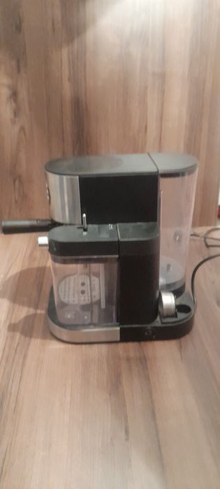 Vând espressor de cafea