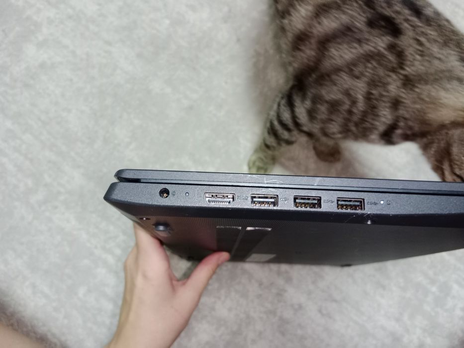 Продам ноутбук Lenovo