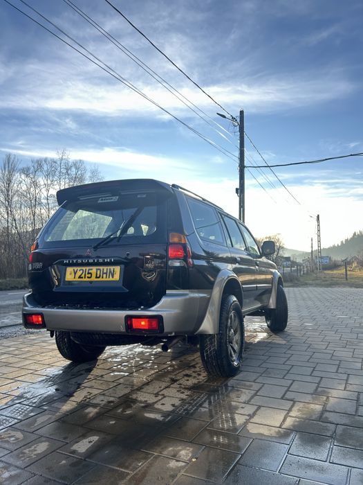 Mitsubishi shogun sport