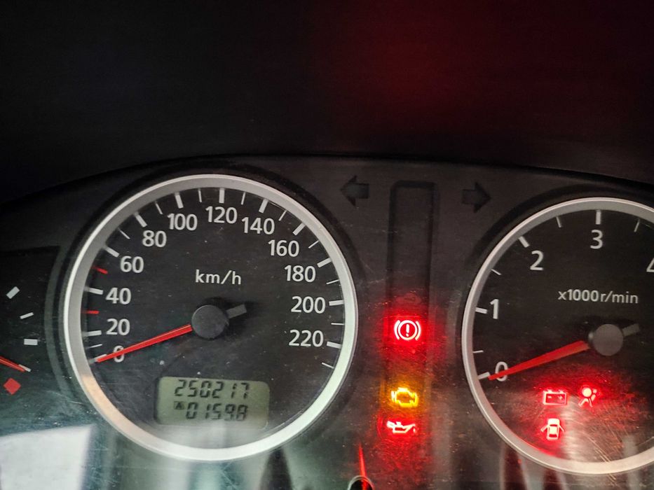 Nissan Almera 2006г.