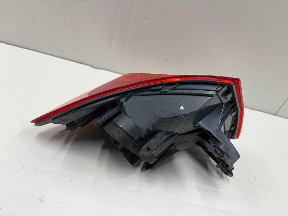 Десен външен стоп БМВ Ф30 Преди фейслифт