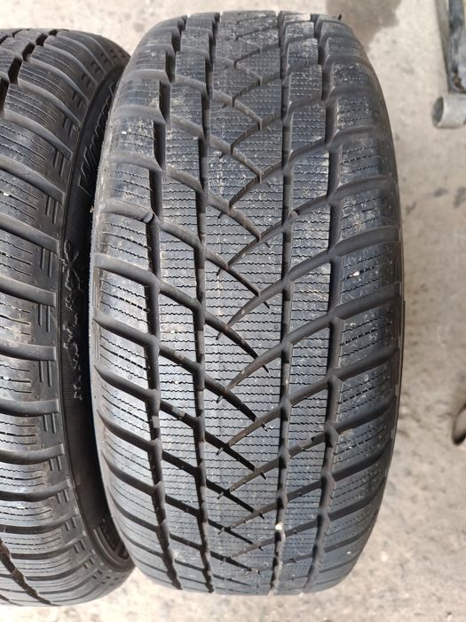 Зимни гуми -2023г.-15цола-185/55-1бр.-38€-"GT RADIAL"-като нови