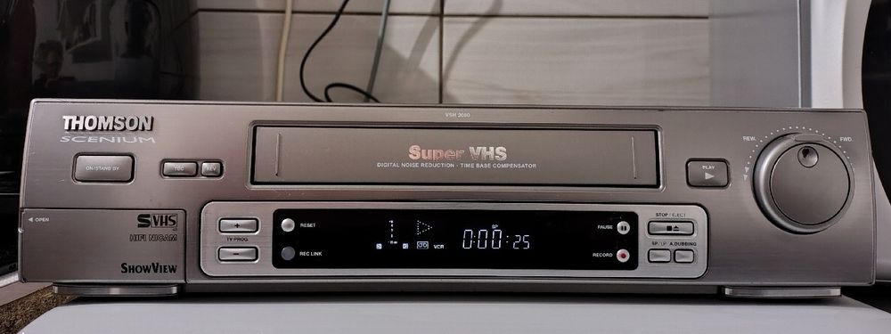 Video recorder SVHS THOMSON