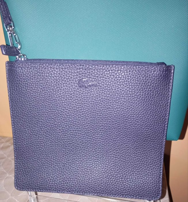 Чанта дамска Lacoste NF2991AA. Зелена.