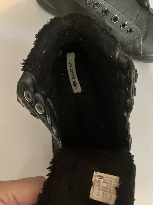 Ботинки Lacoste.