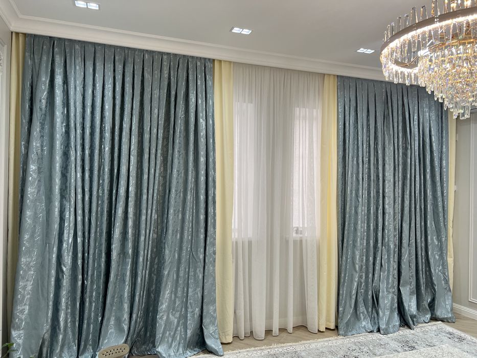 Шторы для зала