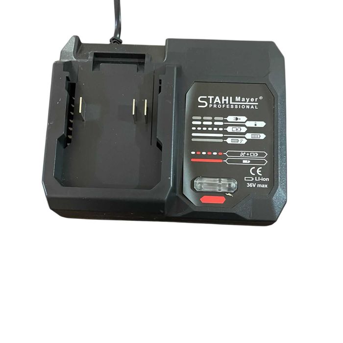 Акумулаторна резачка 36V 10Ah  с дисплей 2 батерии 2 вериги 30 см шина