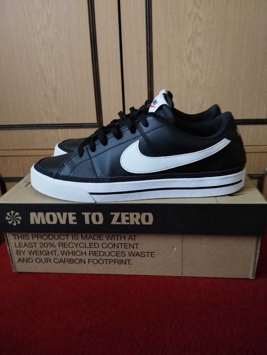 Оригинални мъжки маратонки - Nike Court Legacy