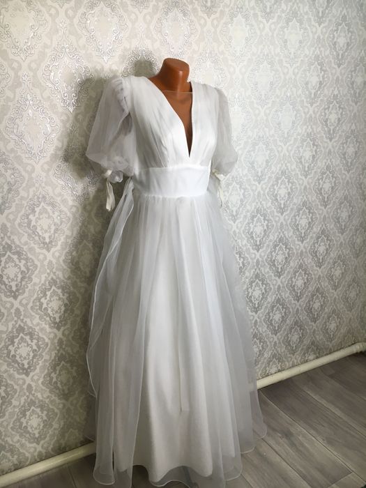 Платье вечернее шикарное