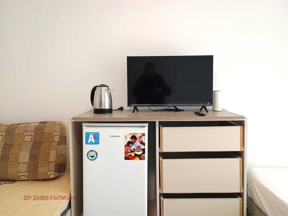 Дава се под наем Едностаен апартамент в Несебър - 35 кв.м за 305.49 € - Снимка #2