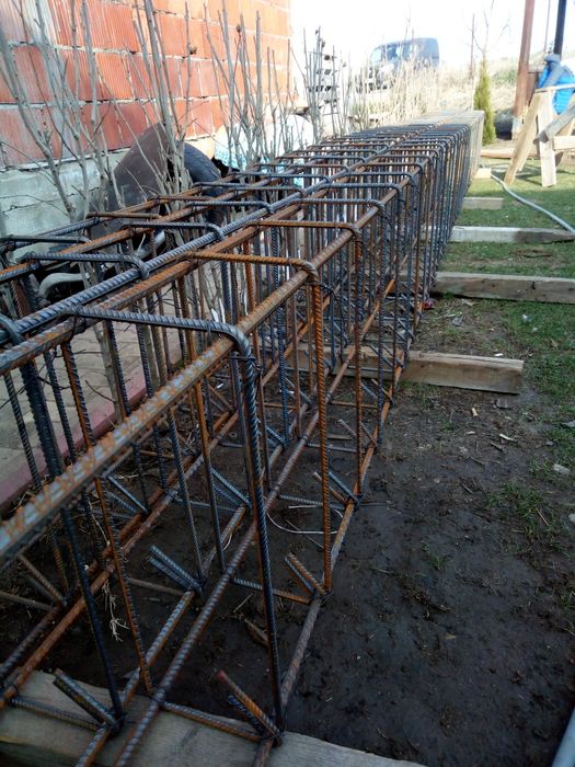 Etrieri din fier de 8mm pentru fundatie de casa etriere constructii pc