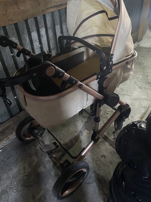 коляска отдам даром