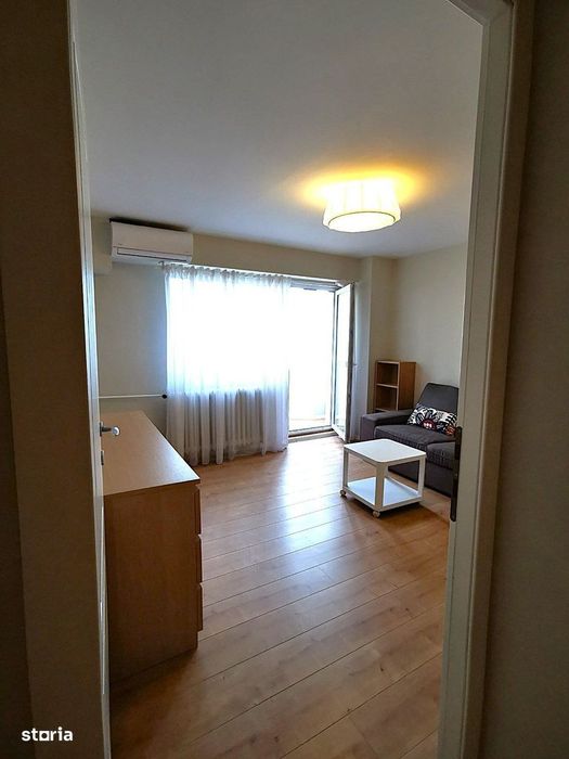 Piata Sudului- Oltenitei  Garsoniera - 39mp - mobilata modern