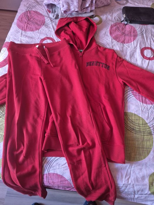 Оригинален анцунг Бенетон/Benetton запазен