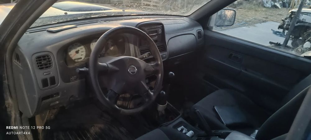 Dezmembrez Nissan Navara D22/ 2,5d/3.0d
