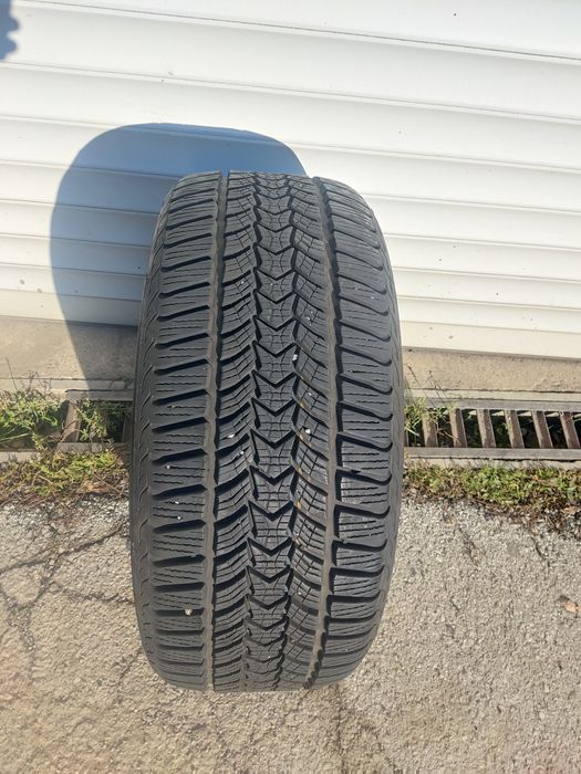 225 45 17 1бр Зимна Debica