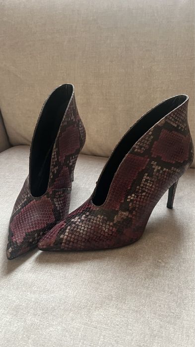 Ghetute lux, piele sarpe, piele integral, Bruglia Italia, mar 38