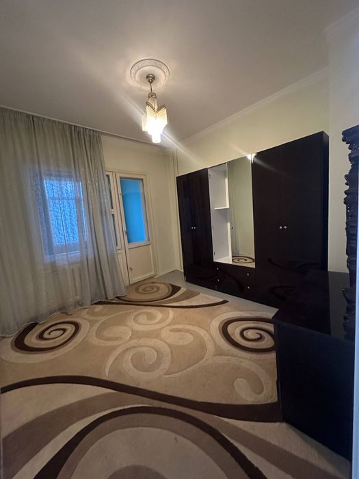 3 xonali uy sotiladi