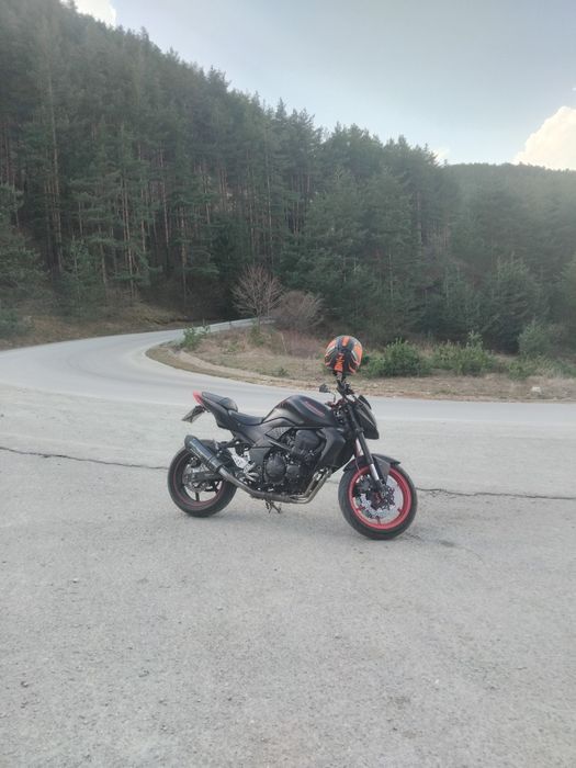 Продавам Kawasaki Z750